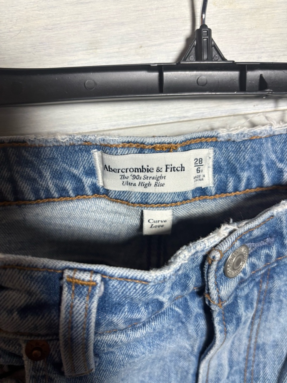 Abercrombie Ultra High Rise‎ 90’s Straight Curve Love Flattering Capsule Vent - Picture 7 of 10